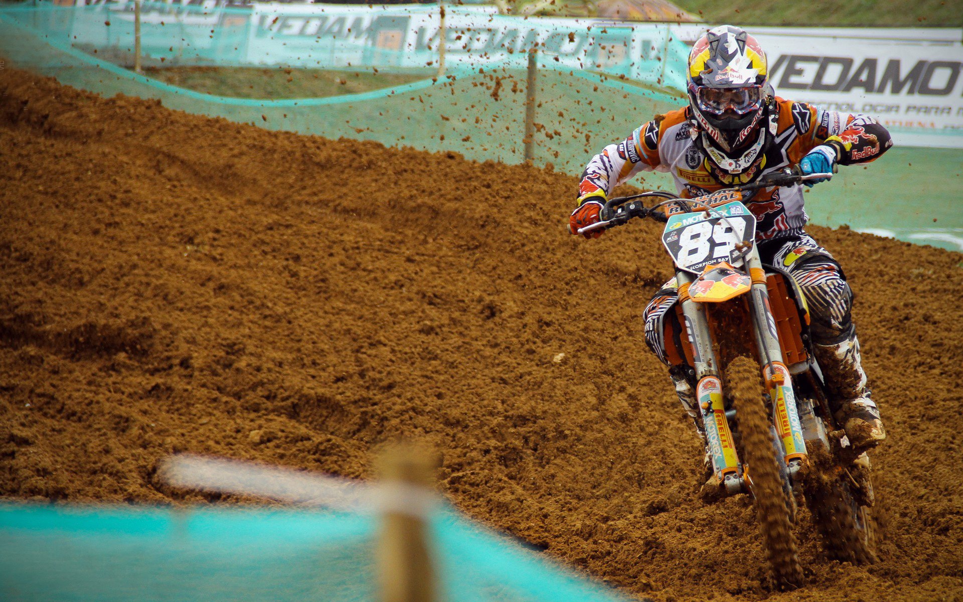 南美风暴席卷北伦敦，乌拉圭式连续施压绞杀阿森纳，加克波化身致命终结者