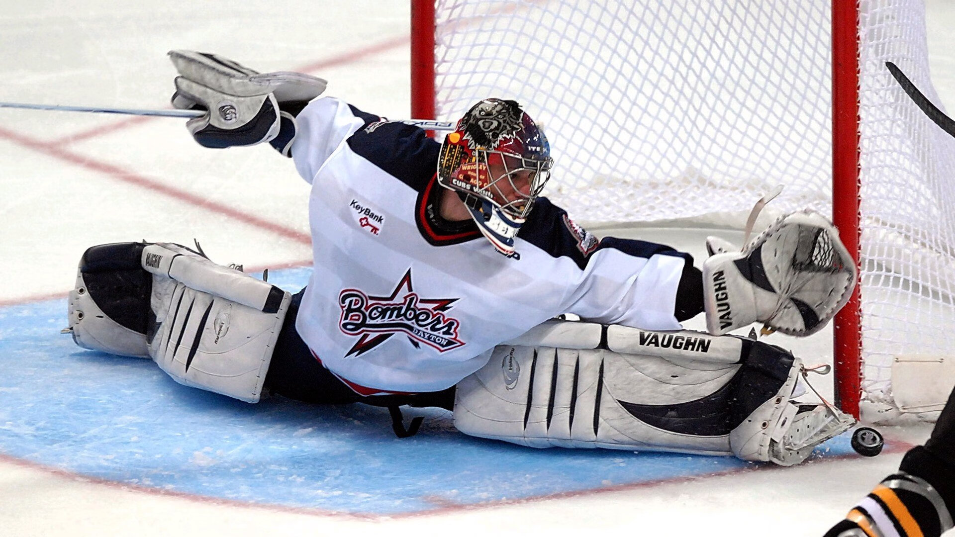 西甲国家德比之夜，恩比德关键回合不手软